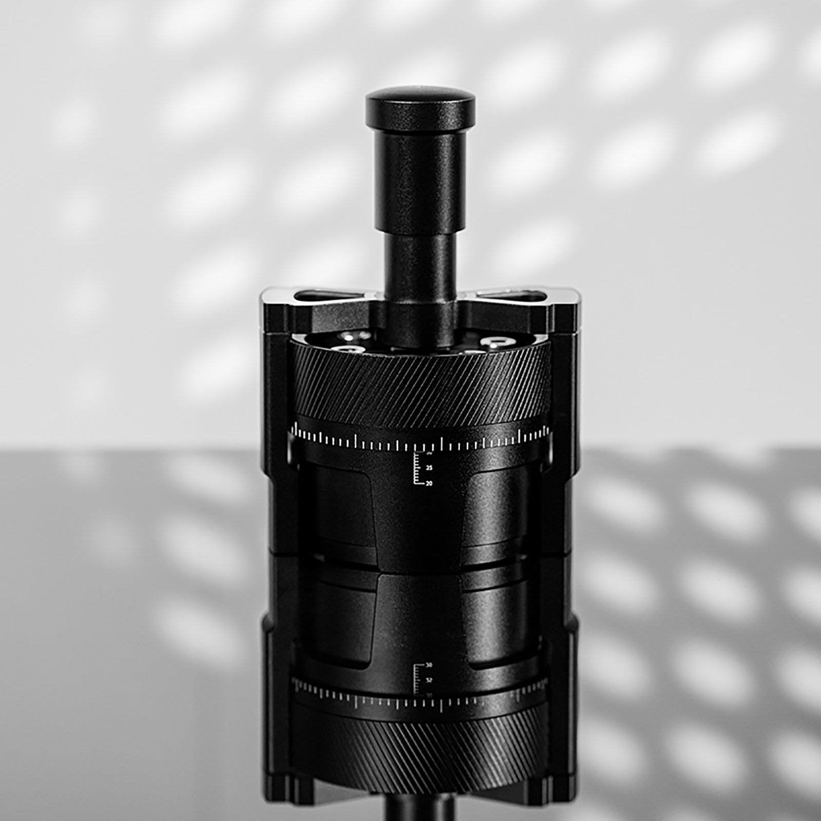MHW-3Bomber SE Pro Needle Distributor – First Cup
